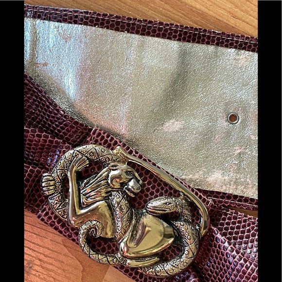 Gorgeous one of a kindVintage Belt - Picture 9 of 11